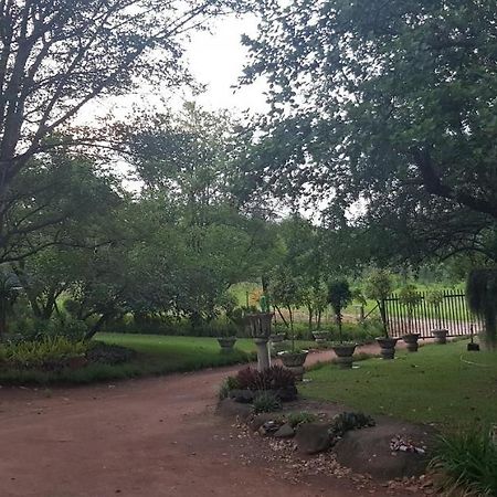 A Farm Stay - Casablanca'S Private Cottage,No Loadshedding! Hazyview Zewnętrze zdjęcie