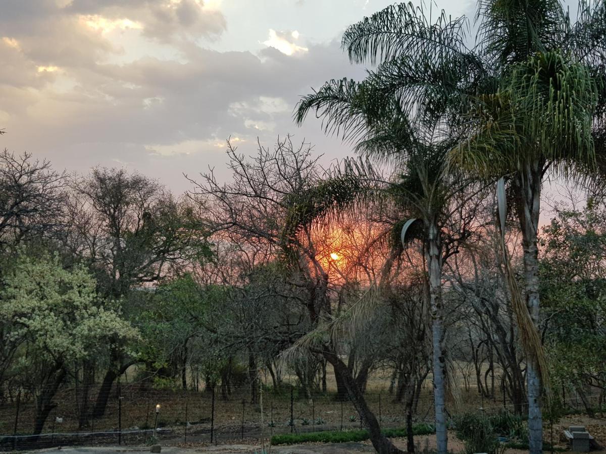 A Farm Stay - Casablanca'S Private Cottage,No Loadshedding! Hazyview Zewnętrze zdjęcie